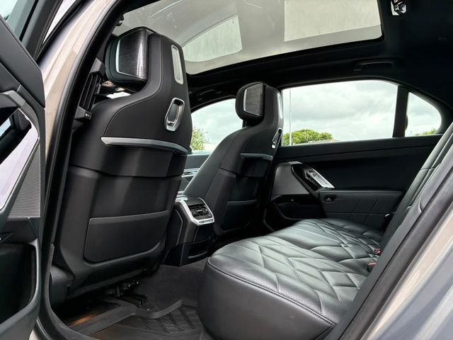 2024 BMW 7 Series 740i - 23094308 - 7