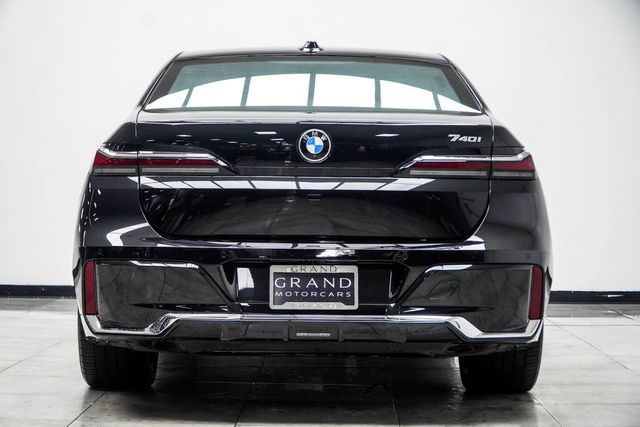 2024 BMW 7 Series 740i - 23057431 - 15