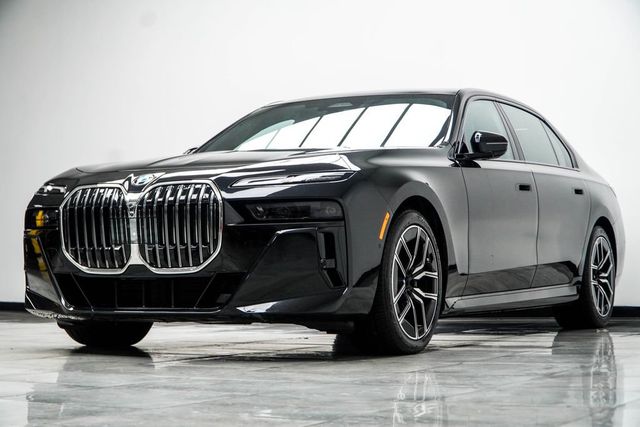 2024 BMW 7 Series 740i - 23057431 - 8
