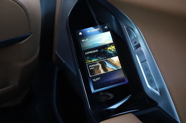 2024 BMW 7 Series 740i - 23015952 - 48