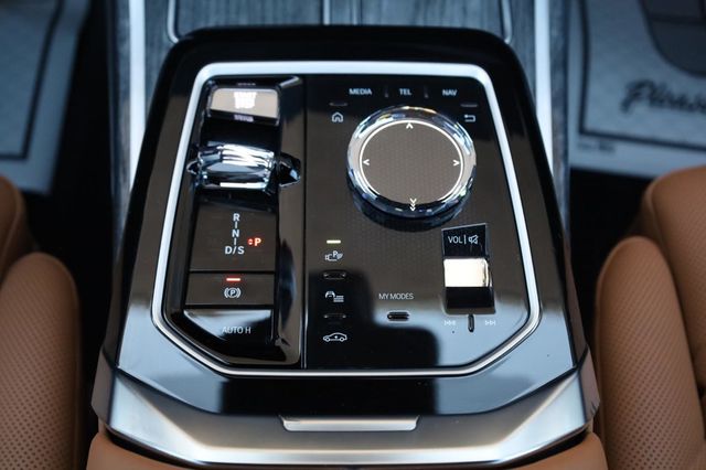 2024 BMW 7 Series 740i - 23015952 - 61