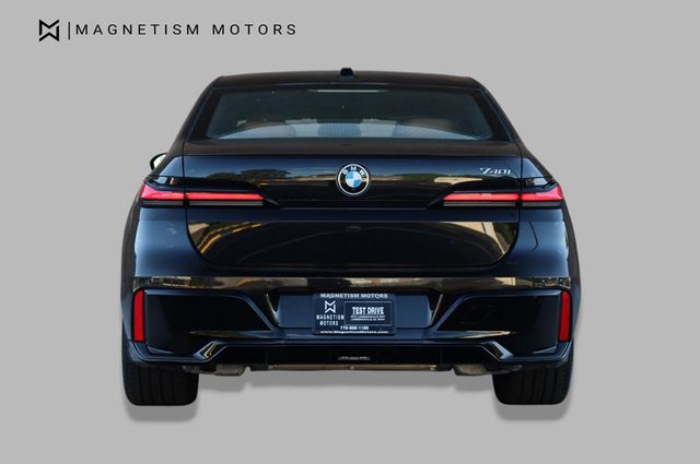 2024 BMW 7 Series 740i - 23015952 - 7