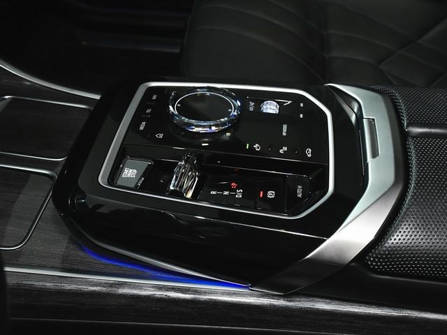 2024 BMW 7 Series 740i xDrive - 22949559 - 72