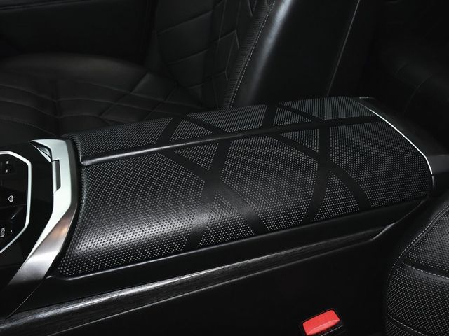 2024 BMW 7 Series 740i xDrive - 22949559 - 73