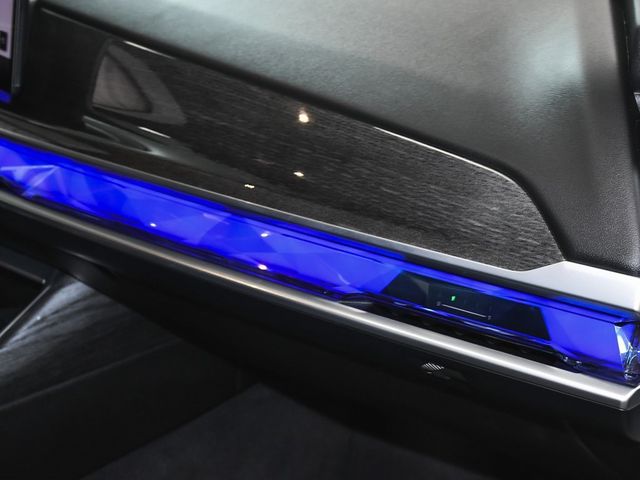 2024 BMW 7 Series 740i xDrive - 22949559 - 88