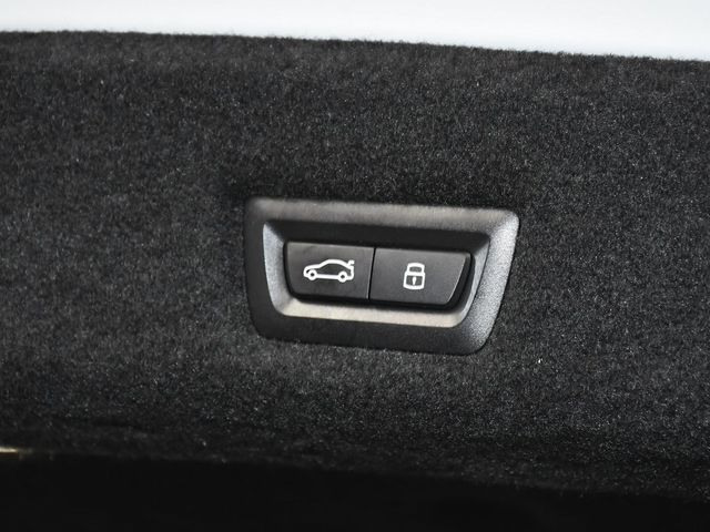 2024 BMW 7 Series 740i xDrive - 22949559 - 92