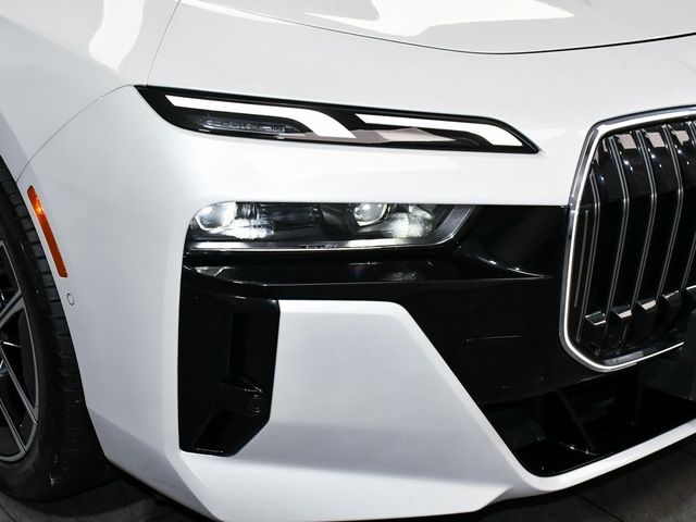 2024 BMW 7 Series 740i xDrive - 22949559 - 97