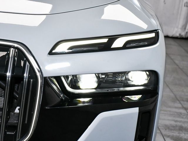 2024 BMW 7 Series 740i xDrive - 22953667 - 99