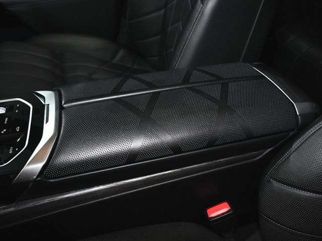 2024 BMW 7 Series 740i xDrive - 22953667 - 72