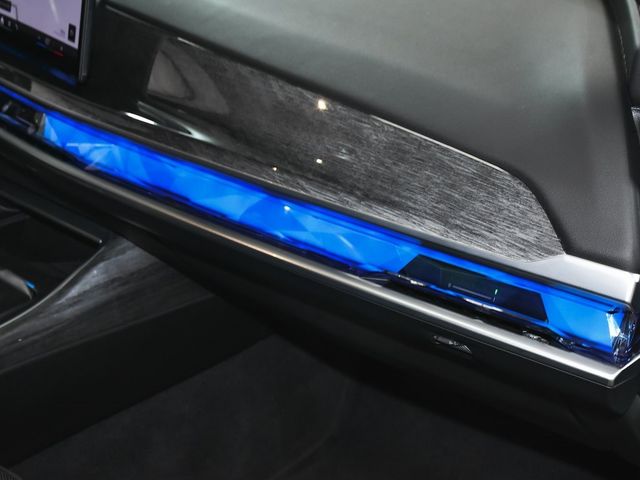 2024 BMW 7 Series 740i xDrive - 22953667 - 88