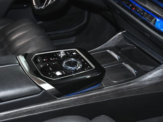 2024 BMW 7 Series 740i xDrive - 22953667 - 89