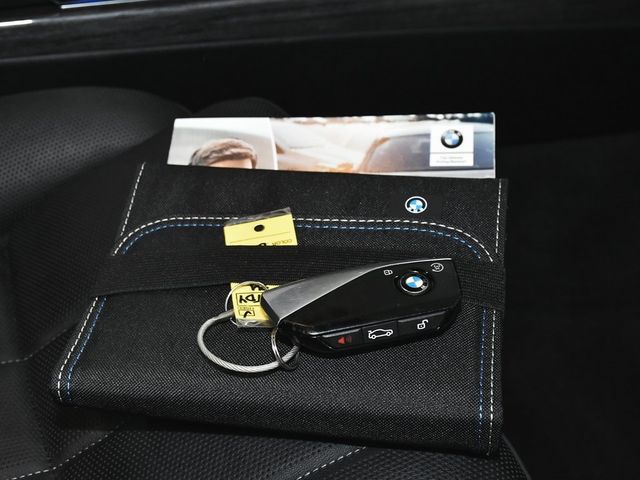 2024 BMW 7 Series 740i xDrive - 22953667 - 90