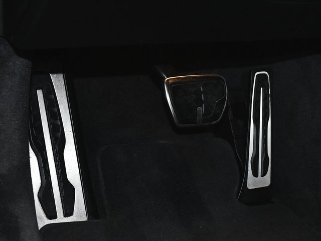 2024 BMW 7 Series 740i xDrive - 22954260 - 40