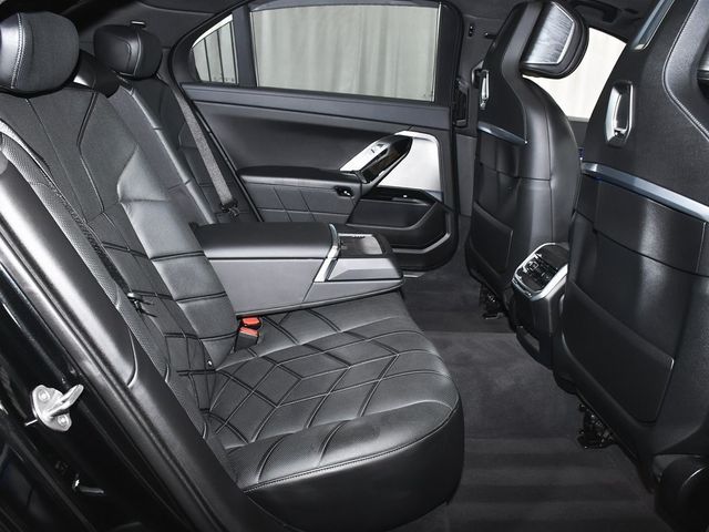 2024 BMW 7 Series 740i xDrive - 22954260 - 85