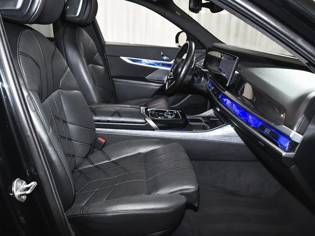 2024 BMW 7 Series 740i xDrive - 22954260 - 88