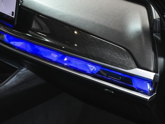 2024 BMW 7 Series 740i xDrive - 22954260 - 90