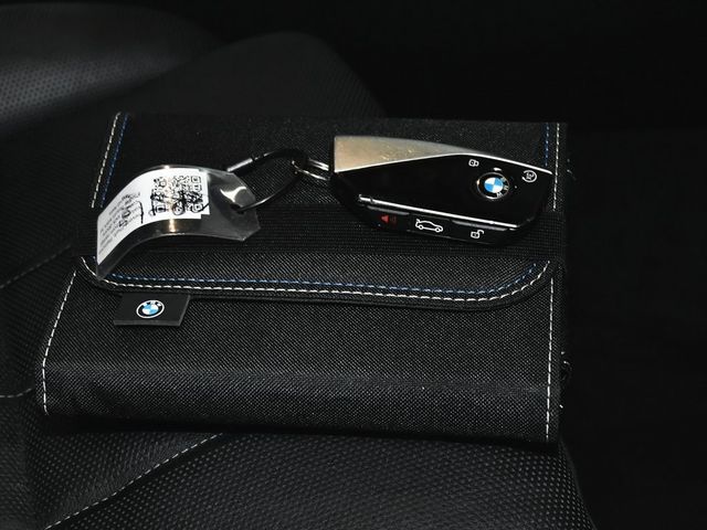 2024 BMW 7 Series 740i xDrive - 22954260 - 92