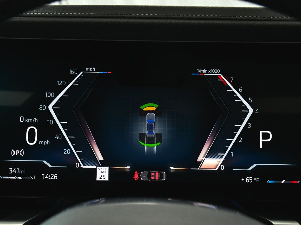 BMW 7 Series photo 49