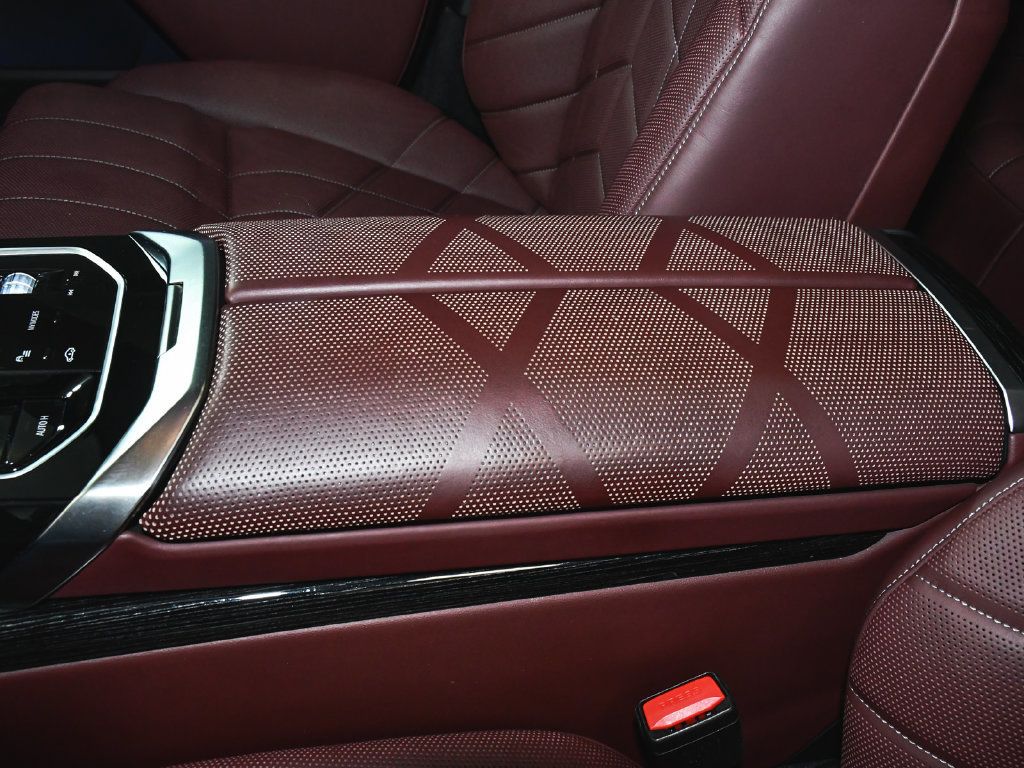 BMW 7 Series photo 55