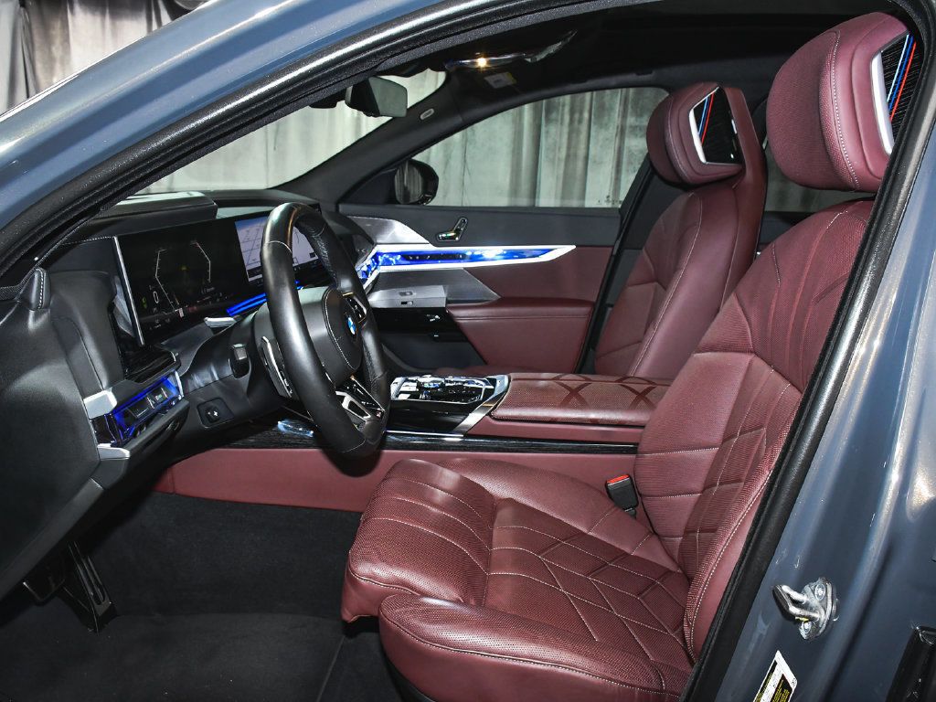 BMW 7 Series photo 58