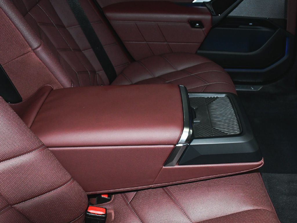 BMW 7 Series photo 63