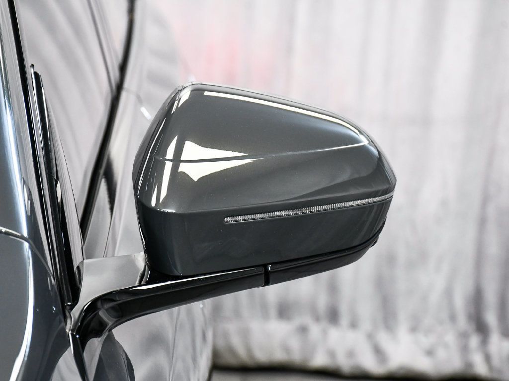 BMW 7 Series photo 84