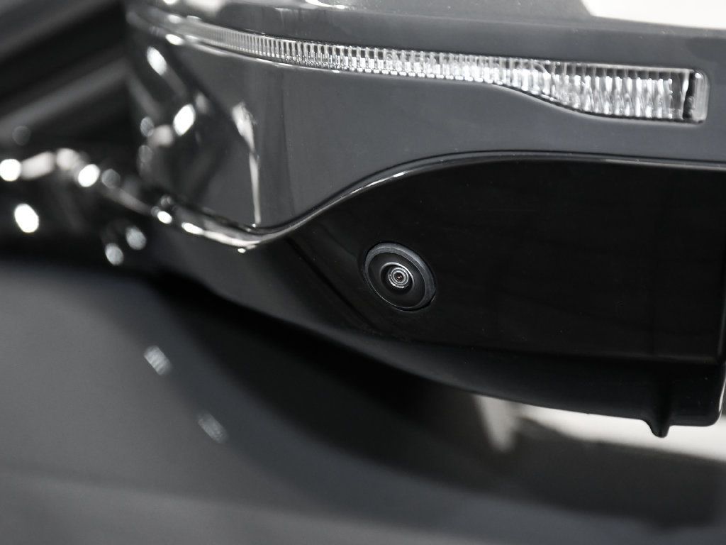 BMW 7 Series photo 85