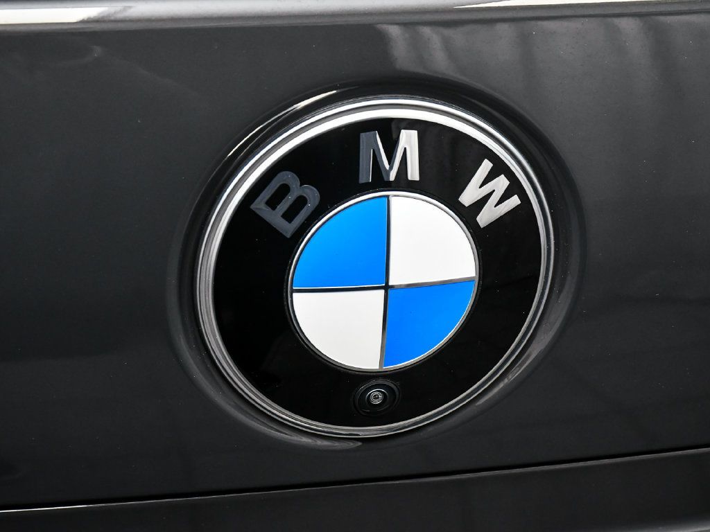 BMW 7 Series photo 97