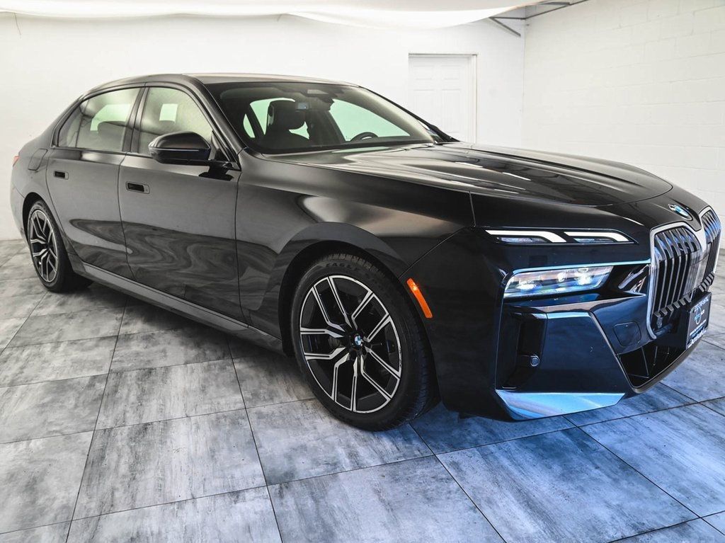 2024 Bmw 740i xDrive photo 3