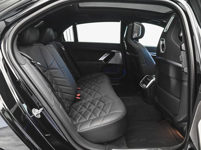 2024 BMW 7 Series 740i xDrive - 22949586 - 33