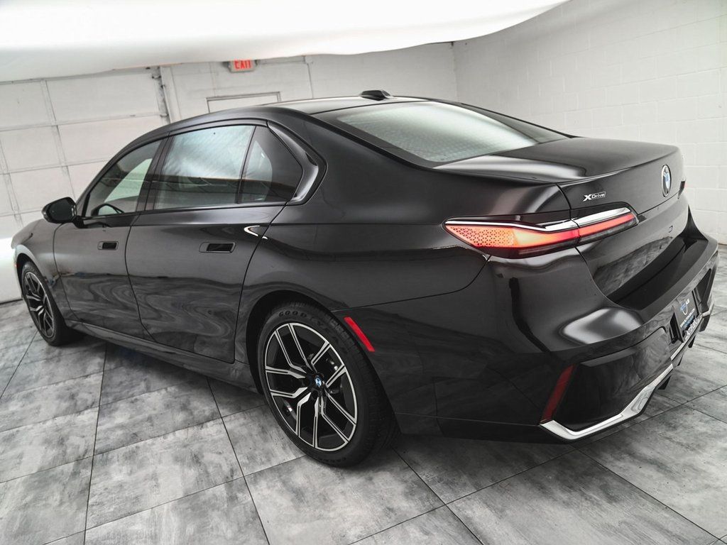 2024 Bmw 740i xDrive photo 4