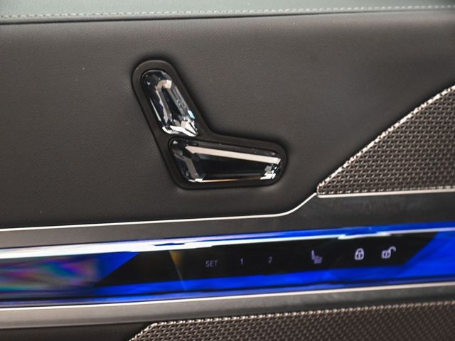 2024 BMW 7 Series 740i xDrive - 22949586 - 8