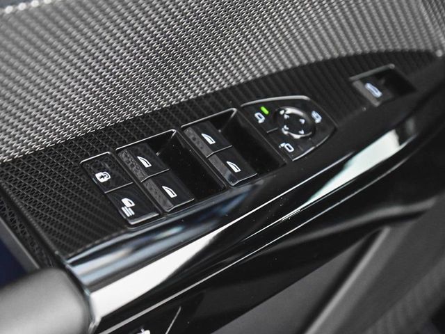 2024 BMW 7 Series 740i xDrive - 23011093 - 9