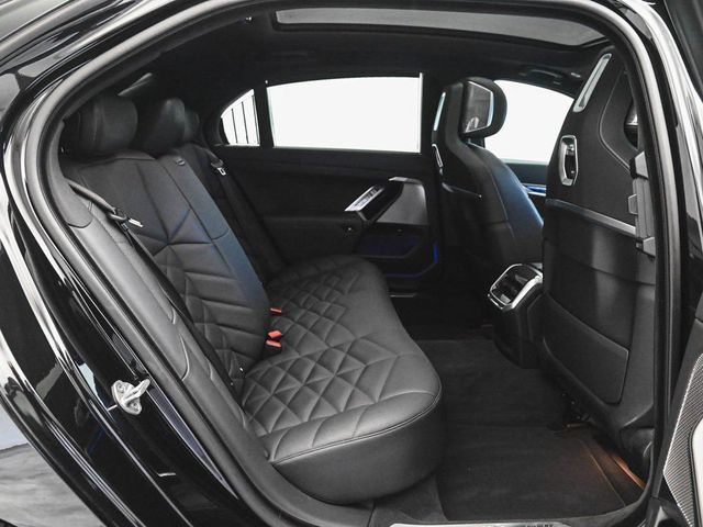 2024 BMW 7 Series 740i xDrive - 23011093 - 33