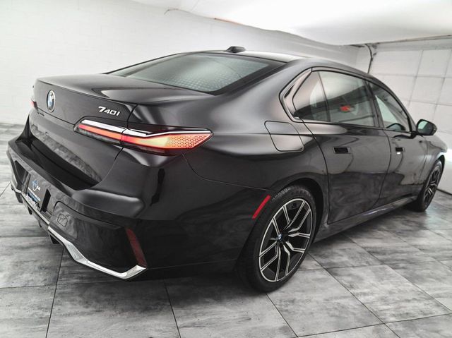 2024 BMW 7 Series 740i xDrive - 23011093 - 5
