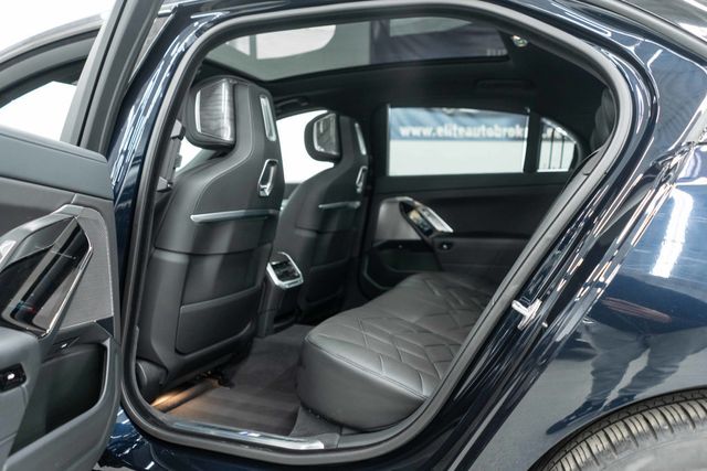 2024 BMW 7 Series 740i xDrive - 22984426 - 35