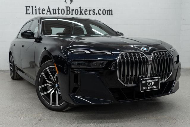 2024 BMW 7 Series 740i xDrive - 22984426 - 6