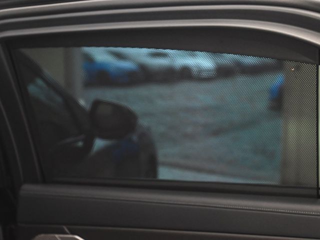 2024 BMW 7 Series 750e xDrive - 22961155 - 14