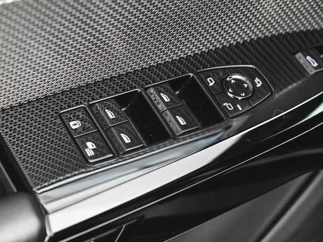 2024 BMW 7 Series 750e xDrive - 22961155 - 8