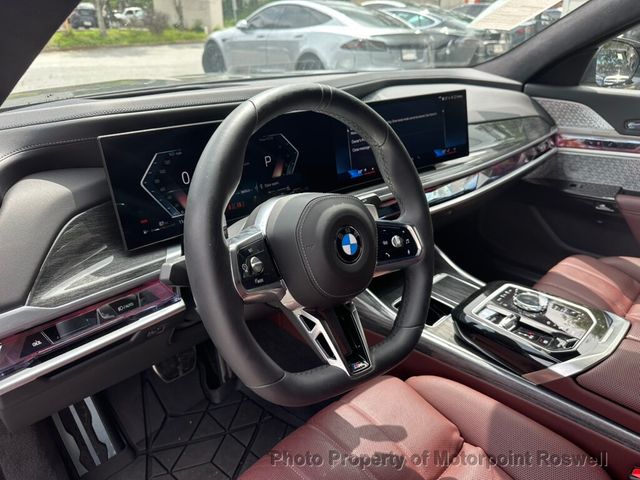 2024 BMW 7 Series 760i xDrive - 23034366 - 11