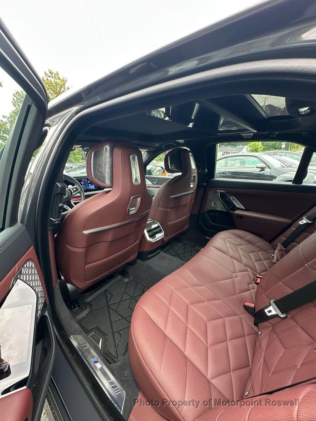 2024 BMW 7 Series 760i xDrive - 23034366 - 2