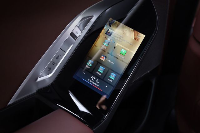 2024 BMW 7 Series 760i xDrive - 22936148 - 33