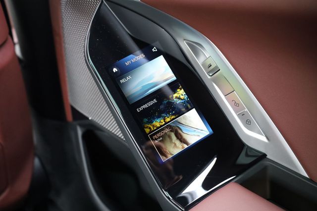 2024 BMW 7 Series 760i xDrive - 22936148 - 35