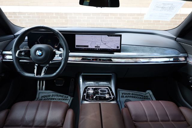 2024 BMW 7 Series 760i xDrive - 22936148 - 37