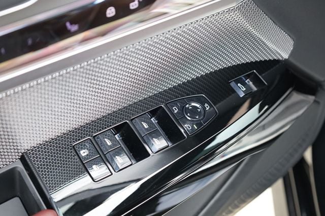 2024 BMW 7 Series 760i xDrive - 22936148 - 44