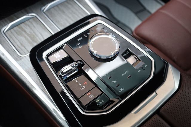 2024 BMW 7 Series 760i xDrive - 22936148 - 48