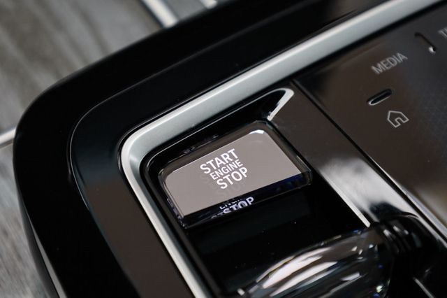 2024 BMW 7 Series 760i xDrive - 22936148 - 51