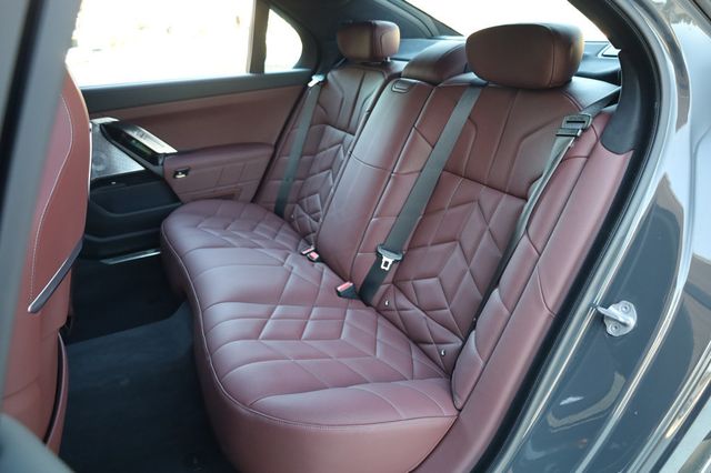 2024 BMW 7 Series 760i xDrive - 22969108 - 16