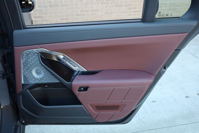 2024 BMW 7 Series 760i xDrive - 22969108 - 17