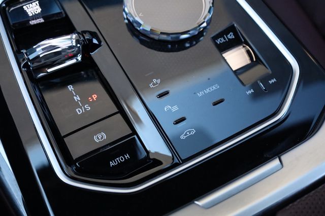 2024 BMW 7 Series 760i xDrive - 22969108 - 36